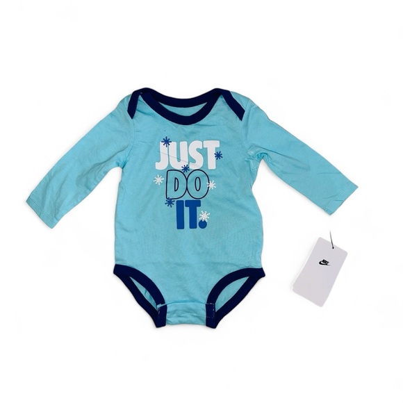 NWT Nike Onesie - Picture 1 of 5